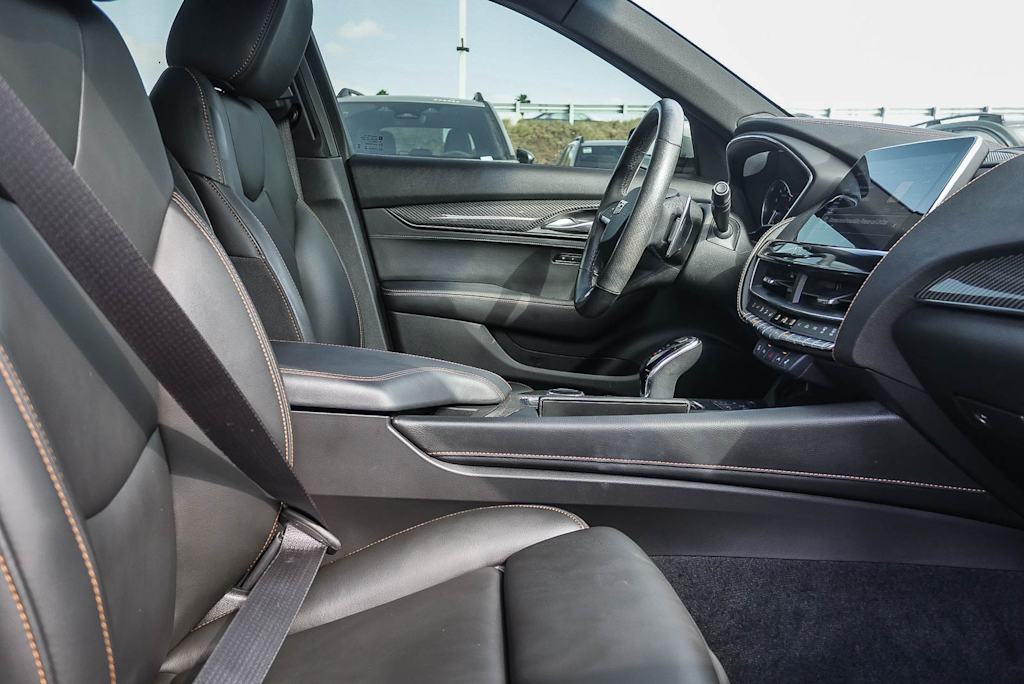 Thumbnail: 2024 Cadillac CT5 - 8
