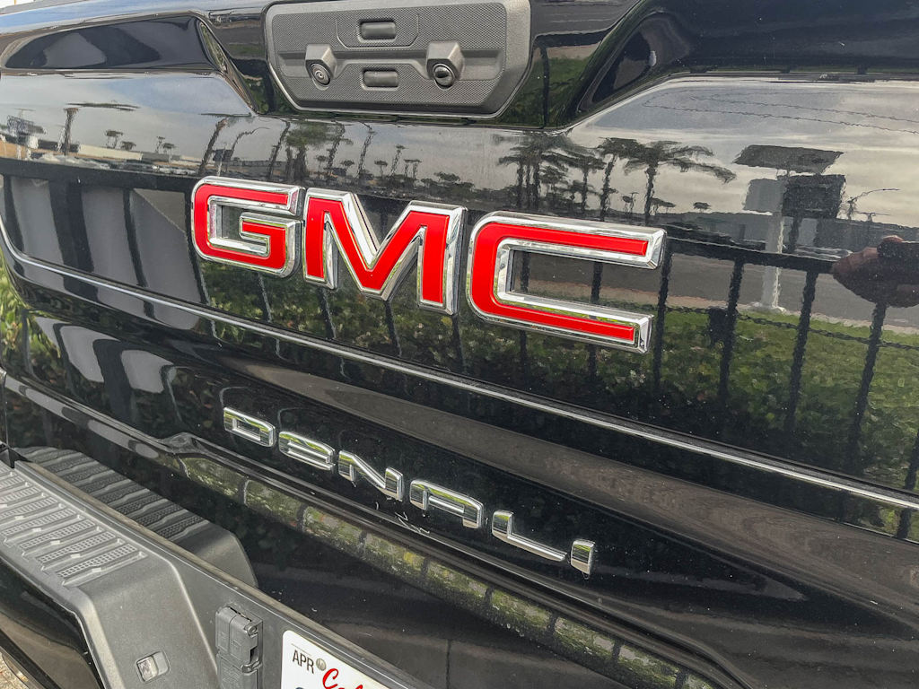 Thumbnail: 2023 GMC Sierra 1500 - 14