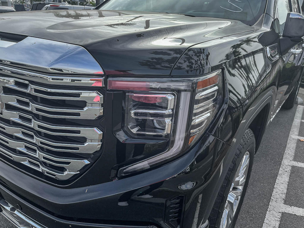 Thumbnail: 2023 GMC Sierra 1500 - 5