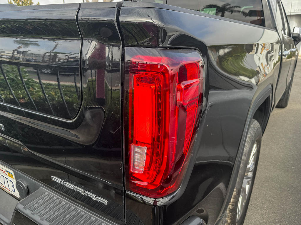 Thumbnail: 2023 GMC Sierra 1500 - 12