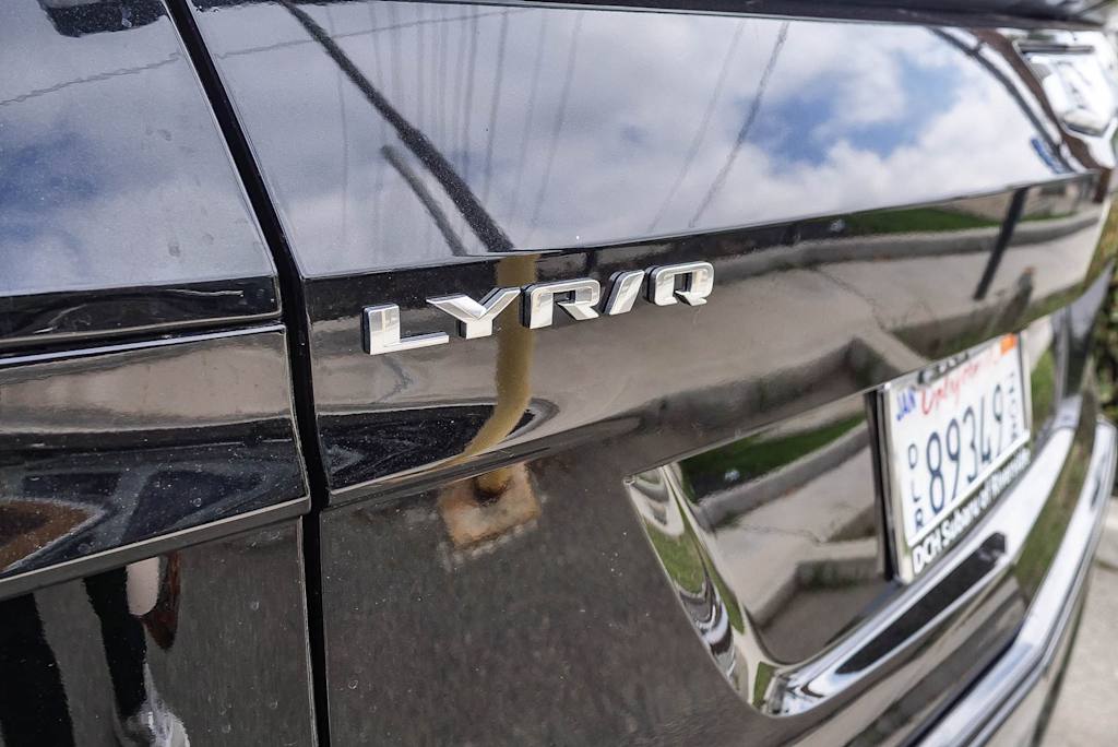 Thumbnail: 2024 Cadillac Lyriq - 16