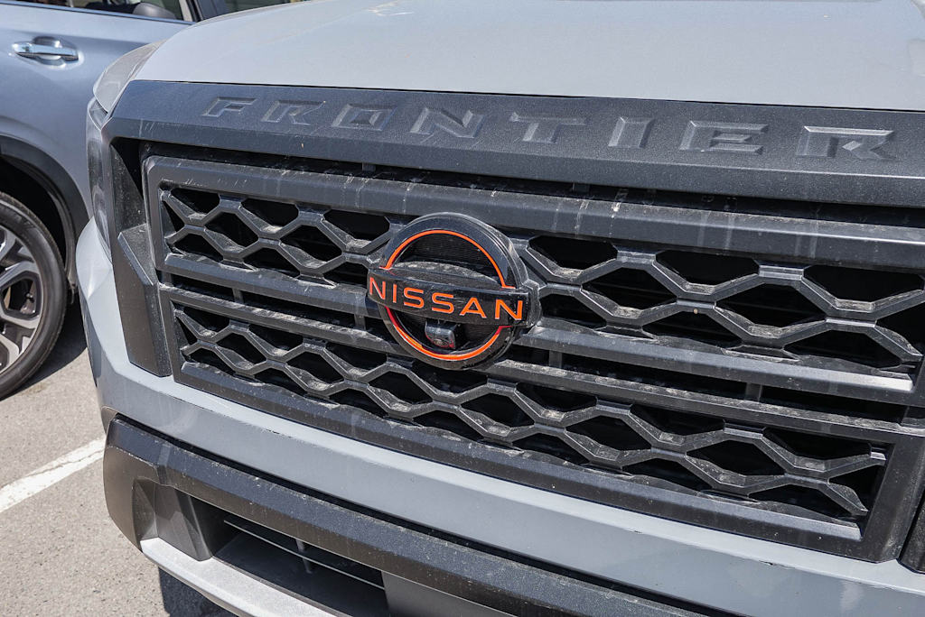 Thumbnail: 2023 Nissan Frontier - 4