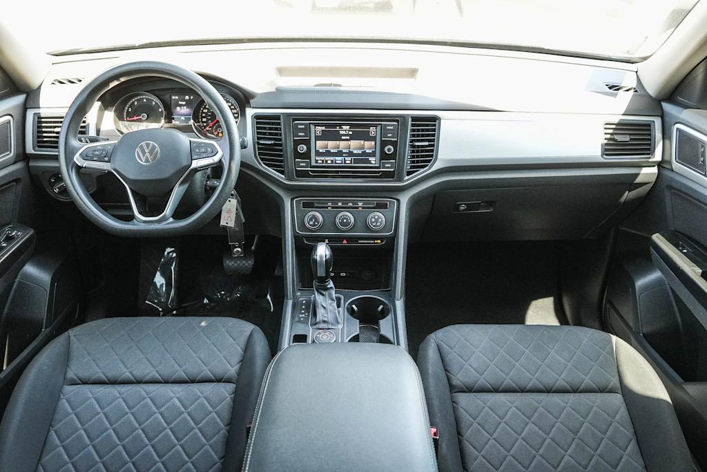 Thumbnail: 2021 Volkswagen Atlas - 2