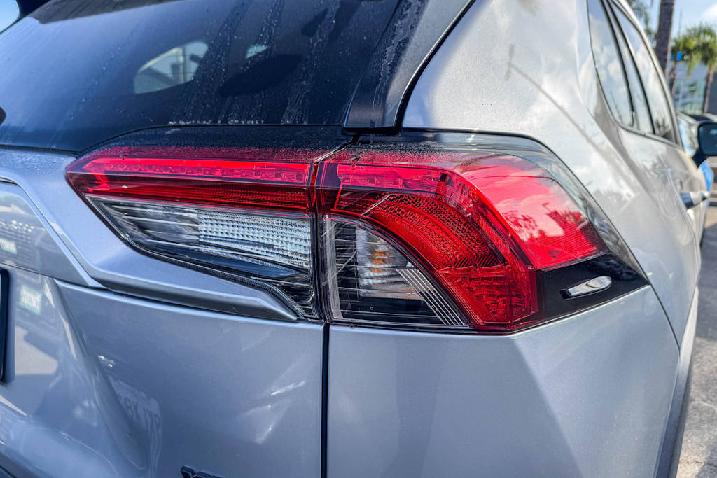 Thumbnail: 2024 Toyota RAV4 - 10