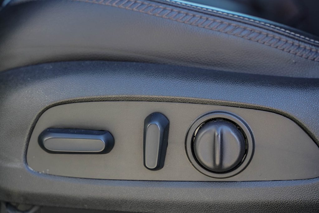Thumbnail: 2024 GMC Terrain - 22