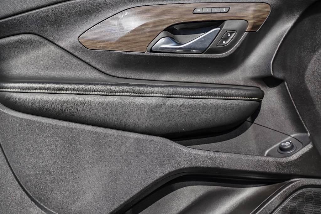 Thumbnail: 2024 GMC Terrain - 21