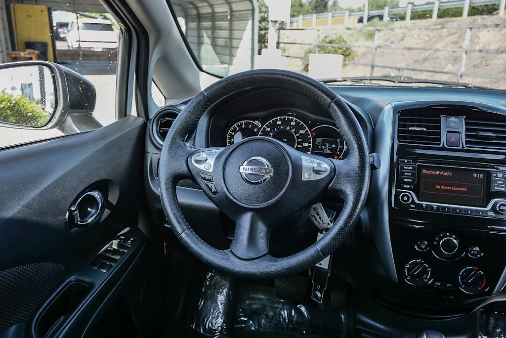 Thumbnail: 2016 Nissan Versa Note - 13