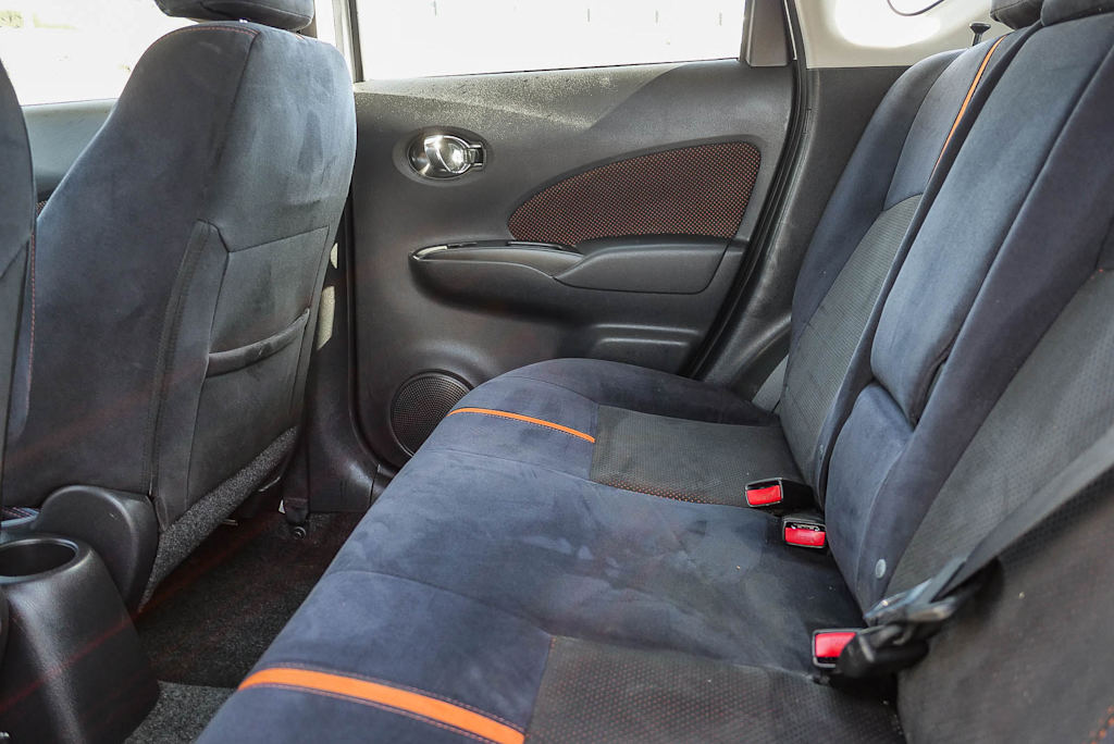 Thumbnail: 2016 Nissan Versa Note - 12