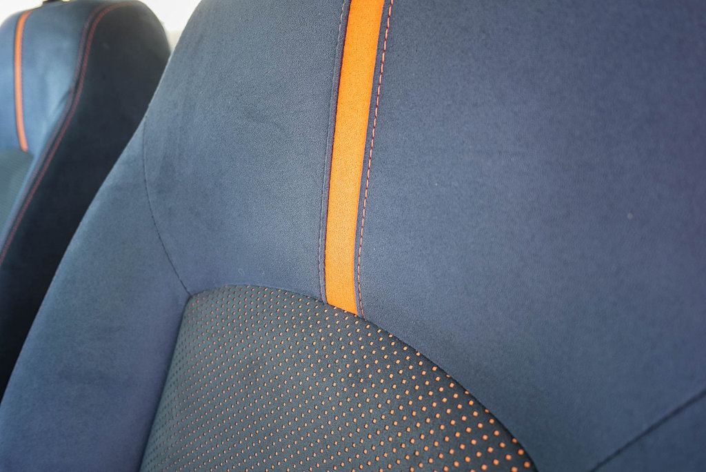 Thumbnail: 2016 Nissan Versa Note - 25