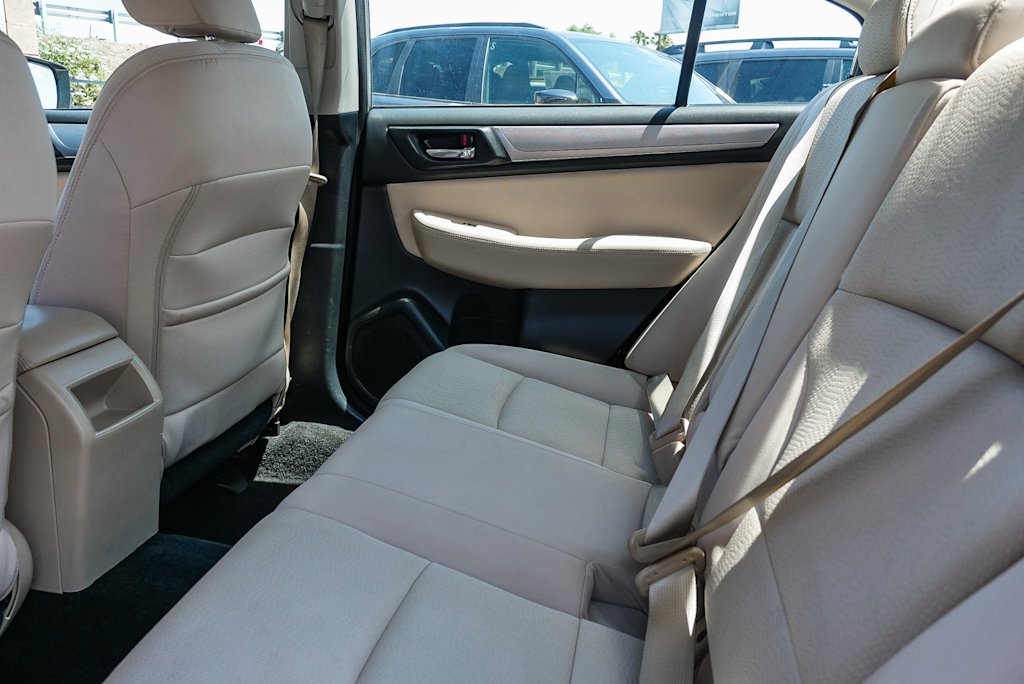 Thumbnail: 2015 Subaru Legacy - 12