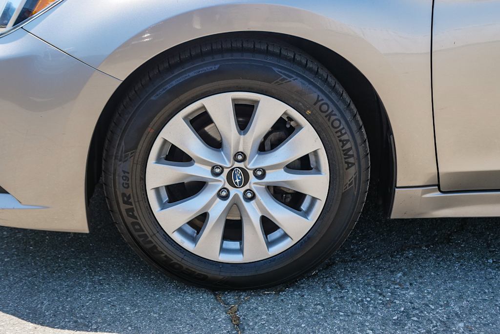 Thumbnail: 2015 Subaru Legacy - 20