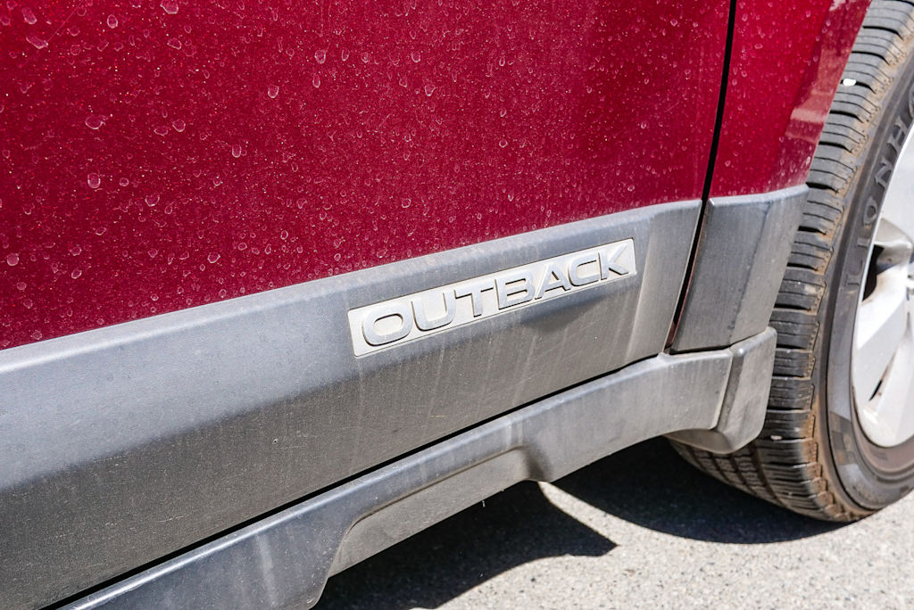 Thumbnail: 2011 Subaru Outback - 10