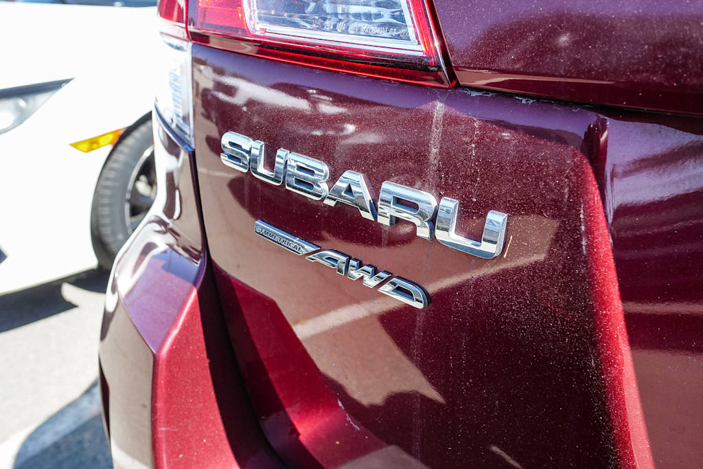 Thumbnail: 2011 Subaru Outback - 20