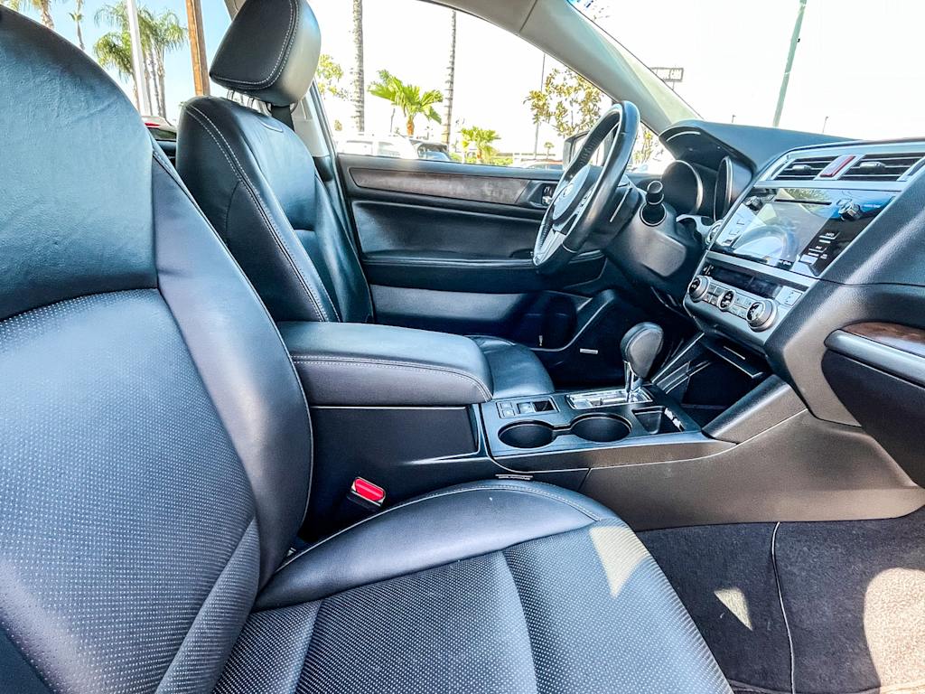 Thumbnail: 2015 Subaru Outback - 9