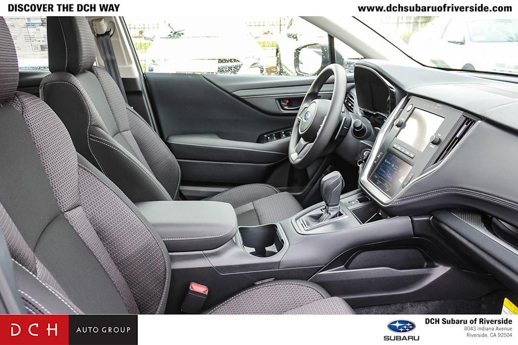 2025 Subaru Outback Base 10