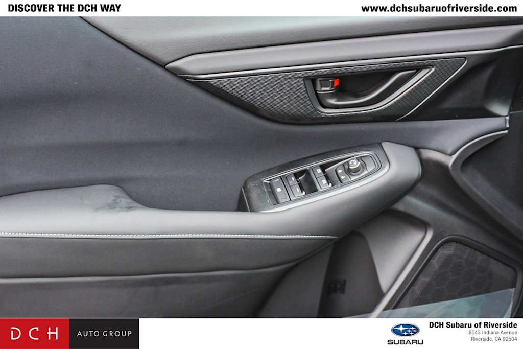2025 Subaru Outback Base 23