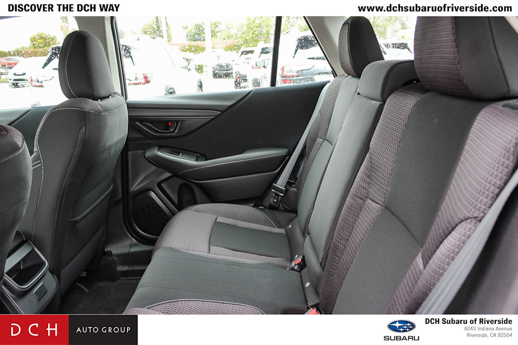 2025 Subaru Outback Base 12