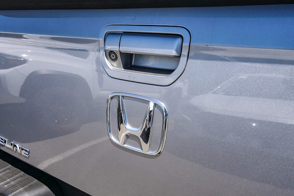 Thumbnail: 2019 Honda Ridgeline - 15