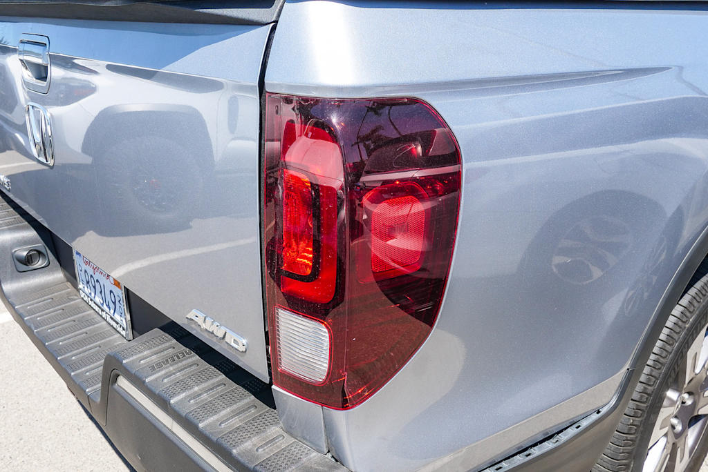 Thumbnail: 2019 Honda Ridgeline - 13