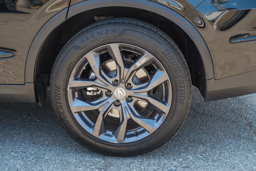 Thumbnail: 2023 Acura MDX - 7
