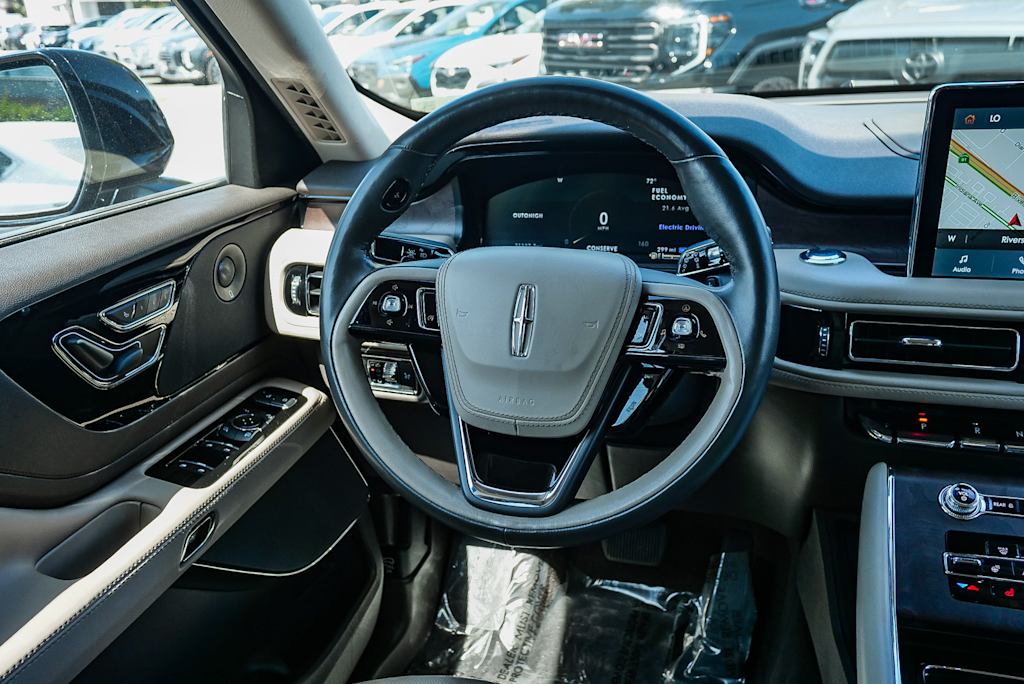 Thumbnail: 2023 Lincoln Aviator - 12