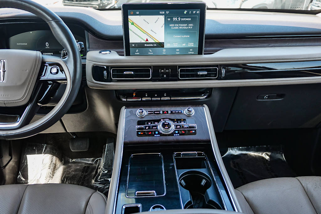 Thumbnail: 2023 Lincoln Aviator - 8