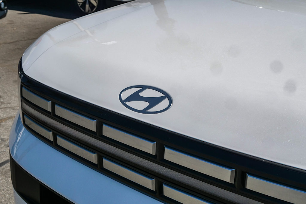 Thumbnail: 2025 Hyundai Santa Fe - 5