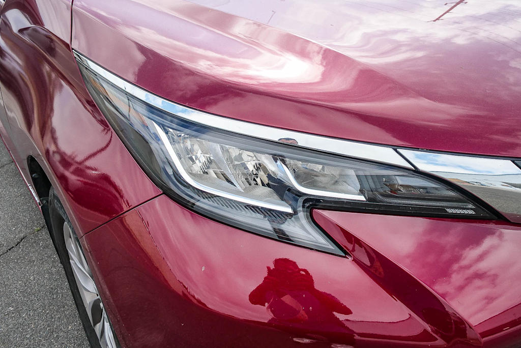 Thumbnail: 2021 Toyota Sienna - 8