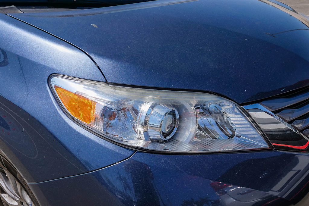 Thumbnail: 2017 Toyota Sienna - 17