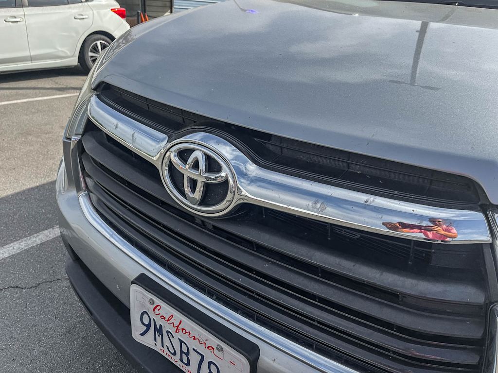 Thumbnail: 2016 Toyota Highlander - 5