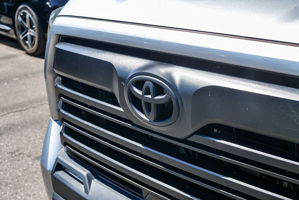 Thumbnail: 2023 Toyota Tundra - 6