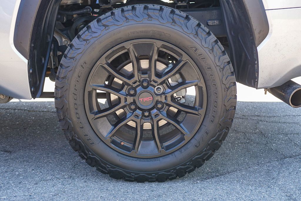 Thumbnail: 2023 Toyota Tundra - 7