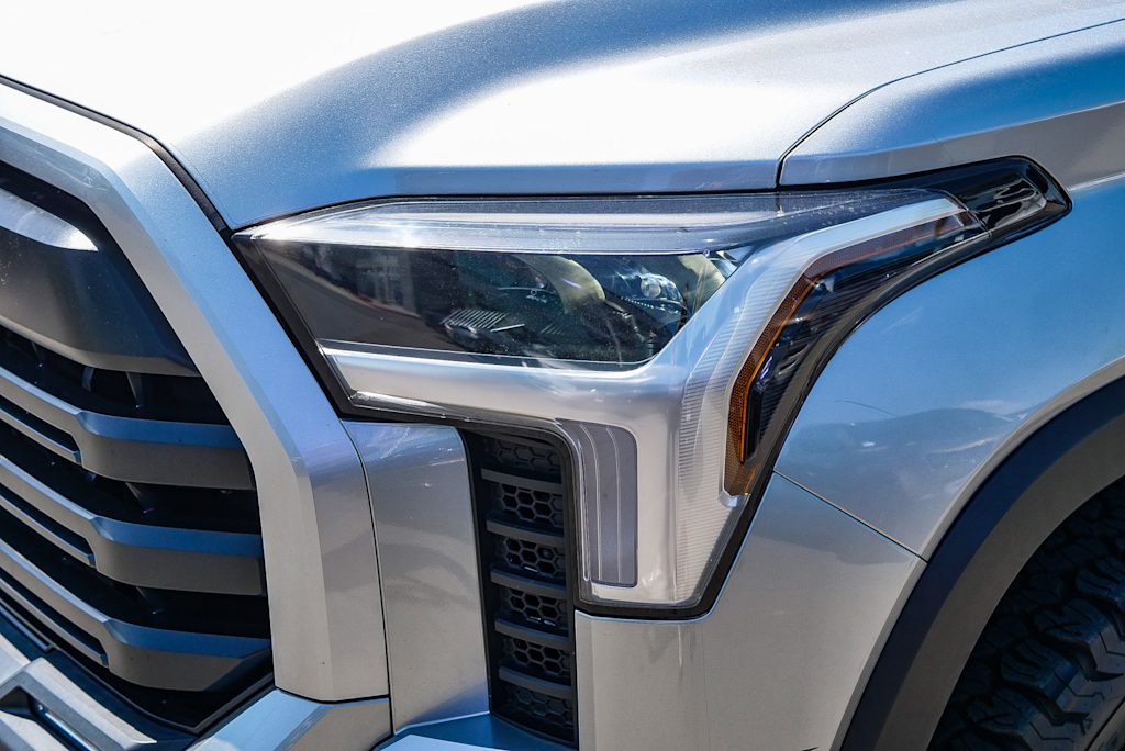 Thumbnail: 2023 Toyota Tundra - 21