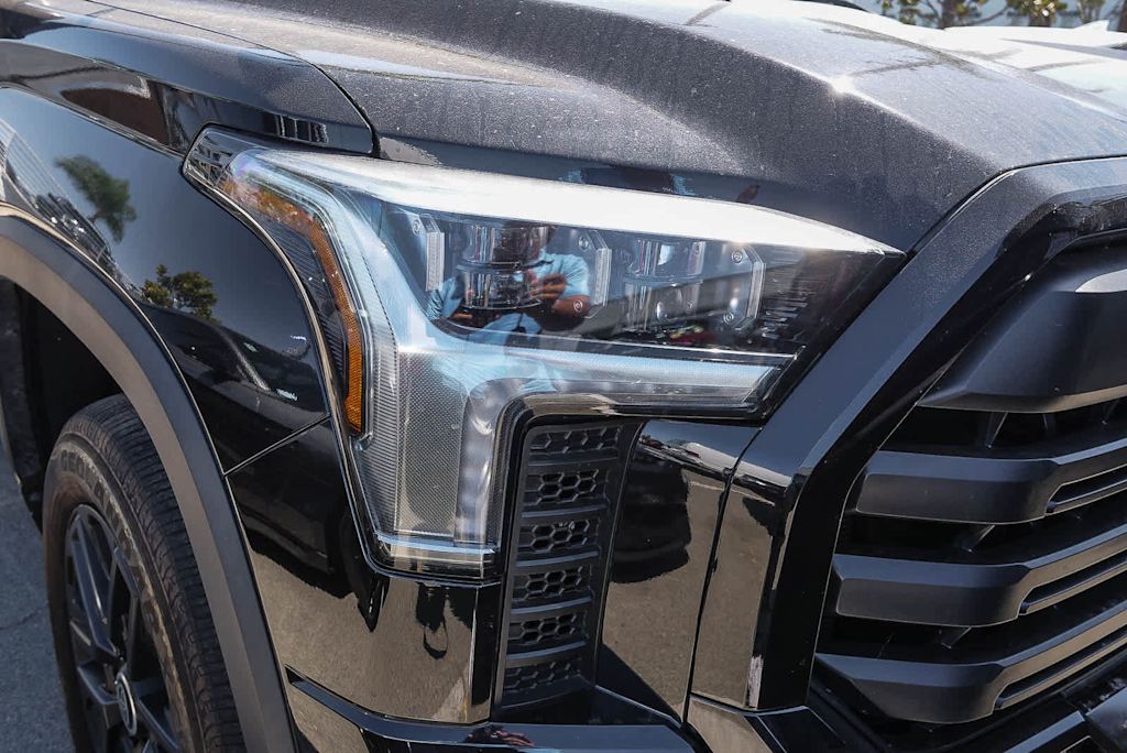 Thumbnail: 2024 Toyota Tundra - 8