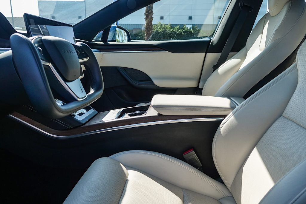 Thumbnail: 2022 Tesla Model S - 9
