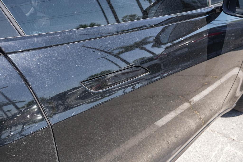 Thumbnail: 2021 Tesla Model S - 11