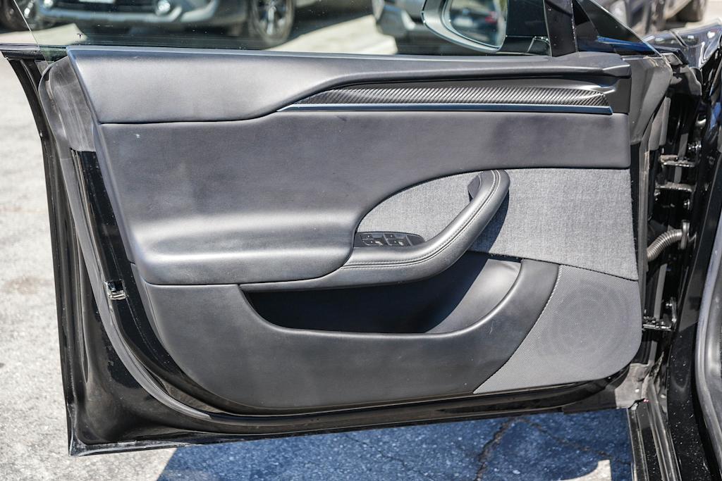 Thumbnail: 2021 Tesla Model S - 23