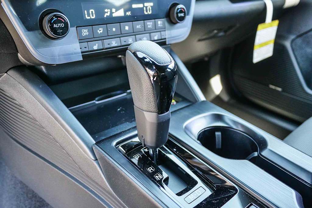 Thumbnail: 2026 Subaru Outback - 15