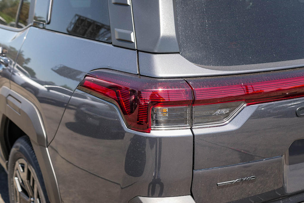 Thumbnail: 2026 Subaru Outback - 18