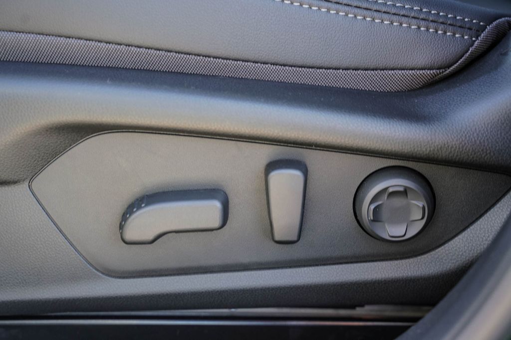 Thumbnail: 2026 Subaru Outback - 19