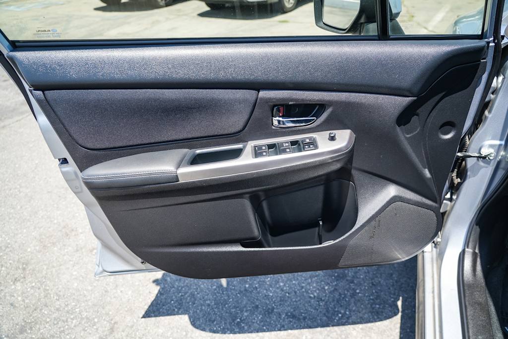 Thumbnail: 2015 Subaru XV Crosstrek - 20