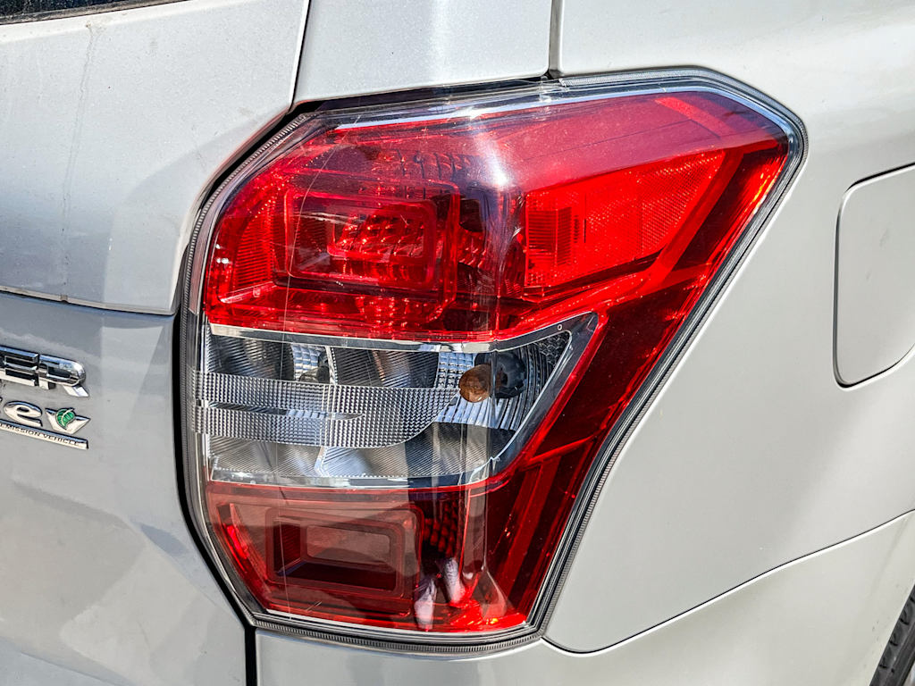 Thumbnail: 2015 Subaru Forester - 14