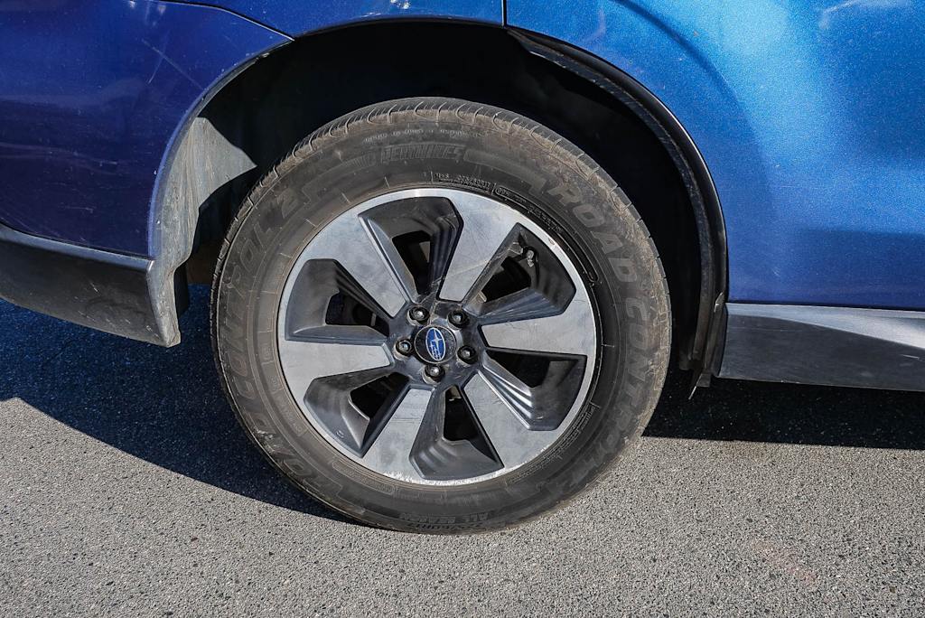 Thumbnail: 2017 Subaru Forester - 10