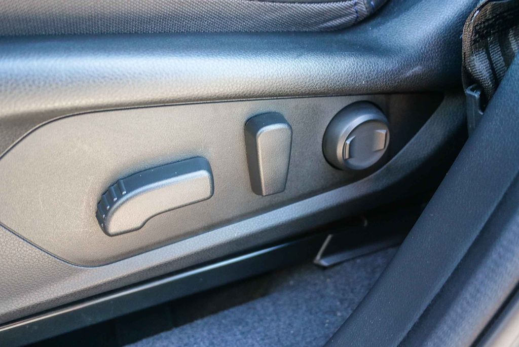 Thumbnail: 2025 Subaru Forester - 19