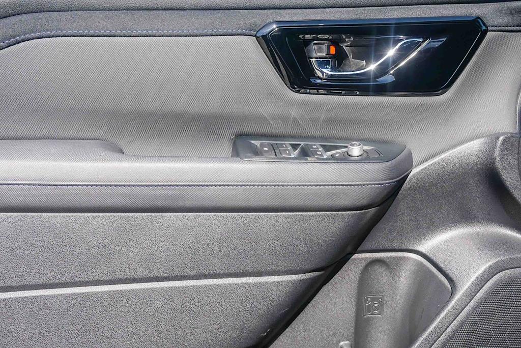 Thumbnail: 2025 Subaru Forester - 18