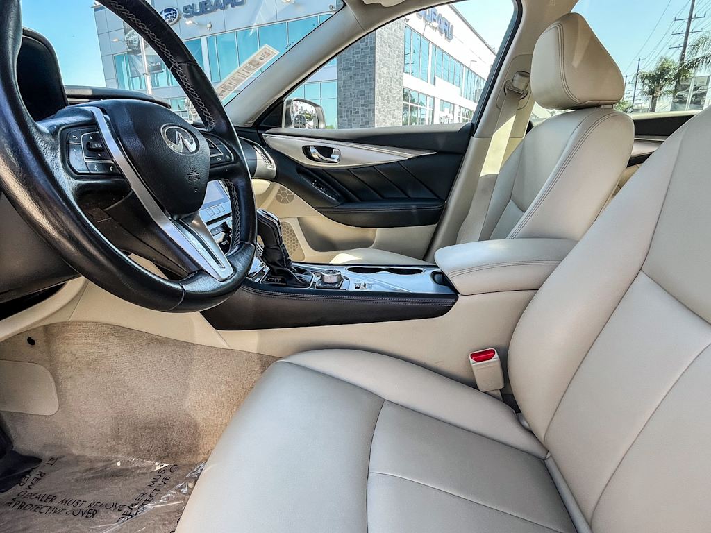 Thumbnail: 2020 INFINITI Q50 - 11