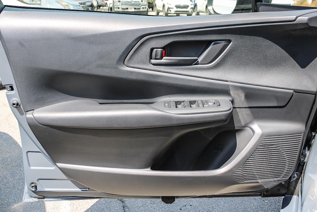 Thumbnail: 2024 Toyota Prius Prime - 22