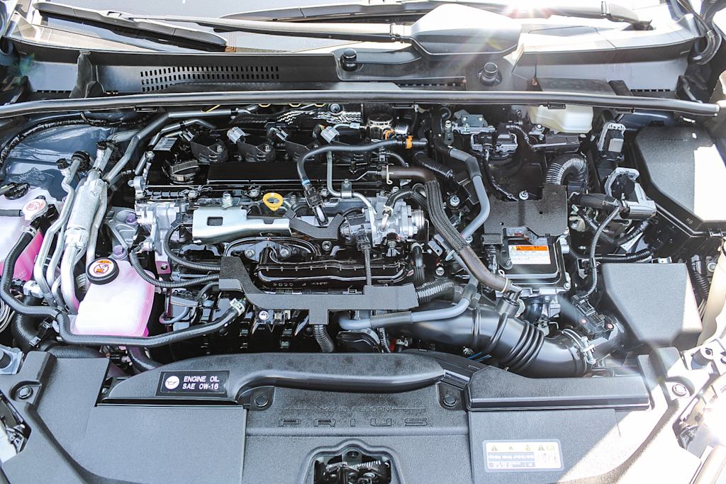 Thumbnail: 2024 Toyota Prius Prime - 6