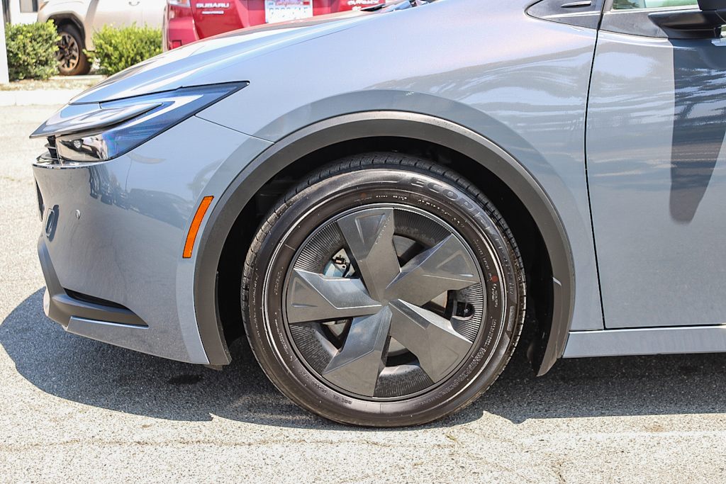 Thumbnail: 2024 Toyota Prius Prime - 5