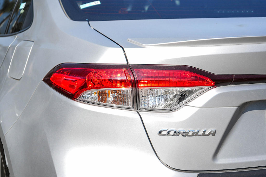 Thumbnail: 2022 Toyota Corolla - 22